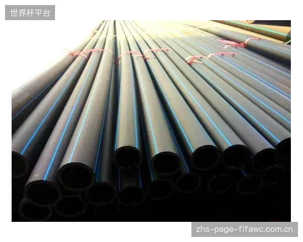 HDPE(PE4710树脂)管材的故障率仅为千万次事件中一次,相比PVC的1-48,650,为球场提供近乎免维护的长期保障 HDPE(PE4710树脂)管材的故障率仅为千万次事件中一次,相比PVC的1-48,650,为球场提供近乎免维护的长期保障